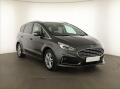 Ford S-MAX Titanium Hybrid