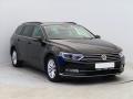 Volkswagen Passat 2.0 TDI, Serv.kniha, Navi