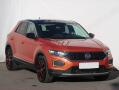 Volkswagen T-Roc 1.6 TDI, FLED, Navi, ACC