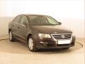 Volkswagen Passat Highline 2.0 TDI, Xenony