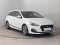 Hyundai i30 Family 1.4 CVVT, Serv.kniha