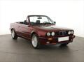BMW 318 i, K��e, Vyh�.�seda�ek
