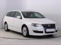 Volkswagen Passat Highline 2.0 TDI, Serv.kniha