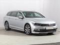 Volkswagen Passat R-Line 2.0 TDI, Serv.kniha