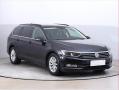 Volkswagen Passat 2.0 TDI, Serv.kniha, Navi