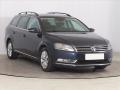 Volkswagen Passat 2.0 TDI, Serv.kniha, Navi