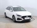 Hyundai i30 1.5 DPI, �R,1.maj, Serv.kniha