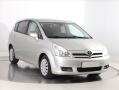 Toyota Corolla Verso 2.2 D-4D, 7�m�st, nov� STK