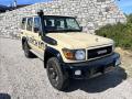 Toyota Land Cruiser GRJ76  4.0 V6 5M/T 70Th Annive