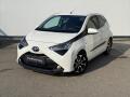 Toyota Aygo 1.0 x-play + style