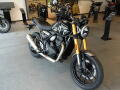 Triumph Speed 400 