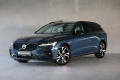 Volvo V60 B4 PLUS Dark, Adaptivn LED