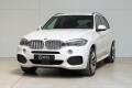 BMW X5 40d,M-paket,�R,1.M,DPH,HUD,ACC