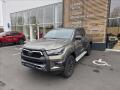 Toyota Hilux 2.8 AT INVINCIBLE