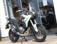 N�hled 25