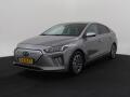 Hyundai IONIQ 100kW 38kWh Premium Tepelko TZ