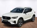 Volvo XC40 B3 FWD PLUS DARK,HARMAN KARDON