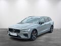 Volvo V60 PLUS B4 Dark, BLIS, z�ruka