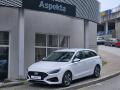 Hyundai i30 1.5i Comfort, serv.kn., 1.maj.