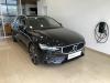 Volvo V60 B4 FWD MOMENTUM