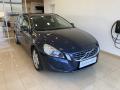 Volvo V60 D3 FWD MOMENTUM MANUL