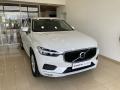 Volvo XC60 B4 AWD MOMENTUM