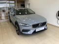 Volvo V60 CROSS COUNTRY B4 AWD 