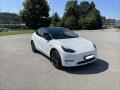 Tesla Model Y LONG RANGE AWD BOOST