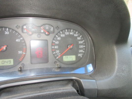 Volkswagen Golf Variant (2002) 1,9 TDI 96 KW 4X4 - náhled 16