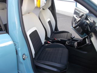Citroën C3 MAX 1.2 TURBO 100 - náhled 9
