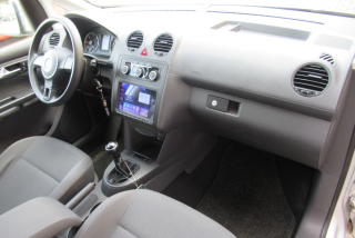 Volkswagen Caddy 1.6 TDI KLIMA TEMPOMAT KAMERA - náhled 19