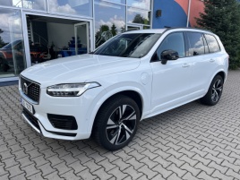 Volvo XC90 T8 R design,vzduch,360, ZRUKA