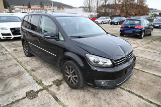 Volkswagen Touran 2.0TDI 103KW Highline 7Mst 13