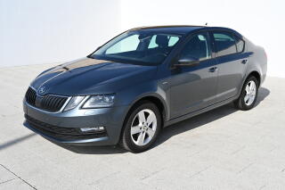 �koda Octavia 1.6TDI 85KW DSG Clever 9/2018
