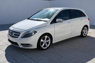 Mercedes-Benz B 180 1.6 90KW Edition 1/2013