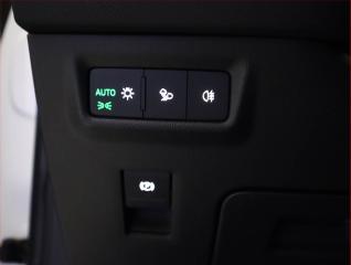 Dodge Durango (2022) 6.4 V8 SRT AWD - náhled 21