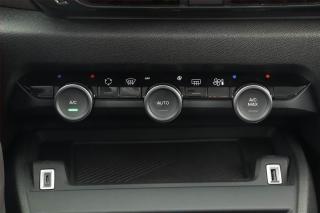 Citroën C4 (2024) 1.2 PureTech, NOVÉ V ČR - náhled 16