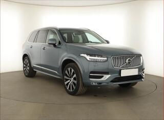 Volvo XC90 B5 AWD