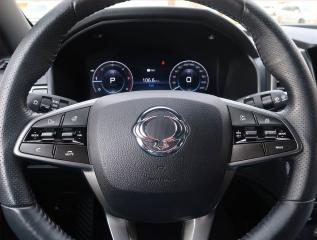 SsangYong Musso (2023) Grand Blackline 2.2 e-XDi - náhled 16