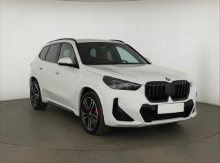 BMW X1 sDrive18i, Full LED, Navigace
