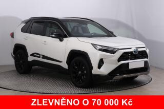 Toyota RAV4 2.5 Hybrid, 1.majtel