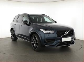 Volvo XC90 B5 AWD