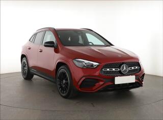Mercedes-Benz GLA 220 4MATIC, AMG Line
