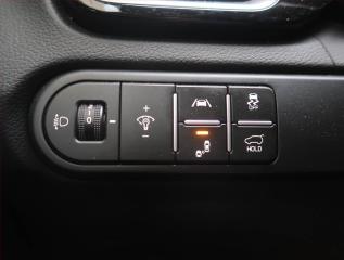 Škoda Octavia (2023) 1.5 TSI, Matrix LED, Keyless - náhled 14