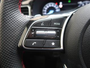 Škoda Octavia (2023) 1.5 TSI, Matrix LED, Keyless - náhled 15