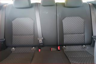 Kia Ceed (2022) 1.5 T-GDI MHEV, 35 TKM - náhled 10