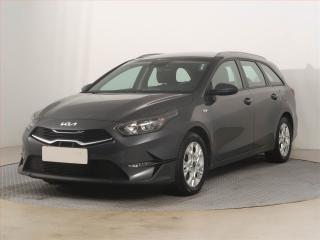 Kia Ceed (2022) 1.5 T-GDI MHEV, 35 TKM - náhled 2