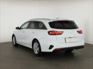 Kia Ceed (2022) Top 1.5 T-GDI, 1.maj, ČR, DPH - náhled 4
