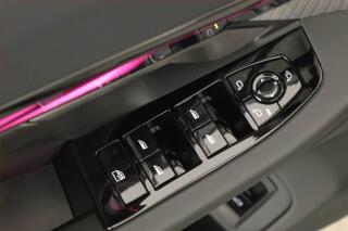 Škoda Octavia (2024) RS 1.4 TSI iV - náhled 27