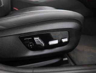 BMW Řada 5 (2022) 540d xDrive - náhled 23